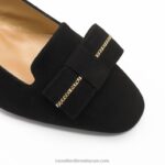 ⁦المحكمة تقليم القوس العاشق 8840R133 أسود نحيف Russell And Bromley⁩ - الصورة ⁦4⁩