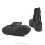 ⁦بارك طريقة حذاء رياضة التمهيد تشيلسي 8840R87 أسود نحيف Russell And Bromley⁩ - الصورة ⁦4⁩
