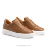 ⁦حذاء رياضي بدون أربطة ذهب راش 8840R36 تان نحيف Russell And Bromley⁩ - الصورة ⁦2⁩