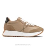 حذاء رياضي بنعل متوهج الساعة الرملية 8840R65 تان نحيف Russell And Bromley