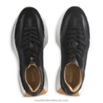 ⁦حذاء رياضي بنعل متوهج الساعة الرملية 8840R67 أسود نحيف Russell And Bromley⁩ - الصورة ⁦3⁩
