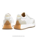 ⁦حذاء رياضي بنعل متوهج الساعة الرملية 8840R66 أبيض نحيف Russell And Bromley⁩ - الصورة ⁦4⁩