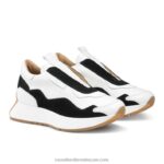 ⁦حذاء رياضي خالٍ من الدانتيل 8840R88 أبيض نحيف Russell And Bromley⁩ - الصورة ⁦2⁩