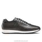 حذاء رياضي فاخر برباط من وقت التشغيل 8840R465 رمادي رجال Russell And Bromley