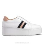 حذاء رياضي مخطط فلاتفورم 8840R12 أبيض نحيف Russell And Bromley