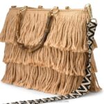⁦حمل شرابة التفاح 8840R751 Russell And Bromley⁩ - الصورة ⁦4⁩