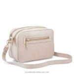 ⁦ديناميكية ثلاثية كروس كاميرا مضغوطة 8840R721 لون القرنفلRussell And Bromley⁩ - الصورة ⁦2⁩