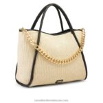 ⁦رمز سلسلة شرق / غرب انتزاع حقيبة 8840R694 اللون البيجRussell And Bromley⁩ - الصورة ⁦2⁩