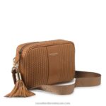 ⁦روبن حقيبة كاميرا رياضية بحزام 8840R712 تانRussell And Bromley⁩ - الصورة ⁦2⁩