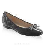 ⁦شقة الباليه مبطن الساحرة 8840R246 أزرق نحيف Russell And Bromley⁩ - الصورة ⁦2⁩