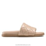 صندل بغل مبطن ناعم 8840R401 حيادي نحيف Russell And Bromley