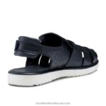⁦صندل سان كونو بإبزيم مغلق من الأمام 8840R530 القوات البحرية رجال Russell And Bromley⁩ - الصورة ⁦4⁩