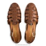 ⁦صندل سيراكوز الصياد 8840R383 بني نحيف Russell And Bromley⁩ - الصورة ⁦3⁩