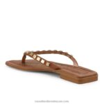 ⁦صندل كايرو مائل للأمام 8840R408 تان نحيف Russell And Bromley⁩ - الصورة ⁦4⁩