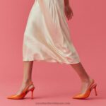 ⁦على مضخة نقطة slingback نقطة 8840R188 البرتقالي نحيف Russell And Bromley⁩ - الصورة ⁦4⁩