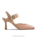 محكمة منمقة بدقة 8840R92 لون القرنفل نحيف Russell And Bromley