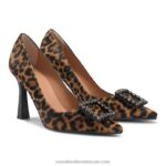 ⁦مضخة مرصعة بالجواهر 8840R184 فهد نحيف Russell And Bromley⁩ - الصورة ⁦2⁩