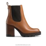 منع الحذاء تشيلسي مشدود 8840R318 بني نحيف Russell And Bromley