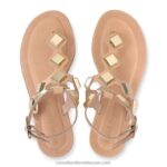 ⁦ميدالية مرصعة اصبع القدم صندل ثونغ 8840R372 لون القرنفل نحيف Russell And Bromley⁩ - الصورة ⁦3⁩
