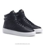 ⁦hi way hi top sneaker 8840R467 القوات البحرية رجال Russell And Bromley⁩ - الصورة ⁦2⁩
