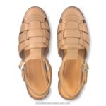 ⁦lucca فتح ظهر الصياد 8840R247 تان نحيف Russell And Bromley⁩ - الصورة ⁦3⁩