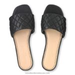 ⁦quiltmule مبطن بغل مسطح 8840R411 أسود نحيف Russell And Bromley⁩ - الصورة ⁦3⁩